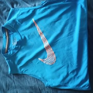Nike sleevless tank top for kids